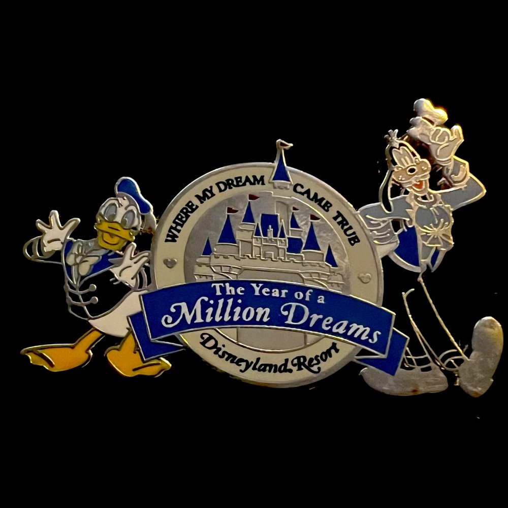 Disneyland “Year of a Million Dreams” Resort Pin with Donald Duck & Goofy,2005